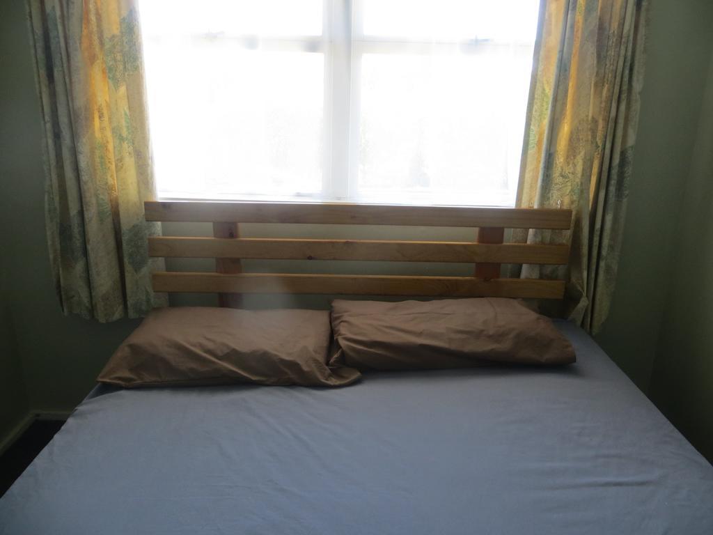 Big Bay Holiday Park Awhitu Zimmer foto